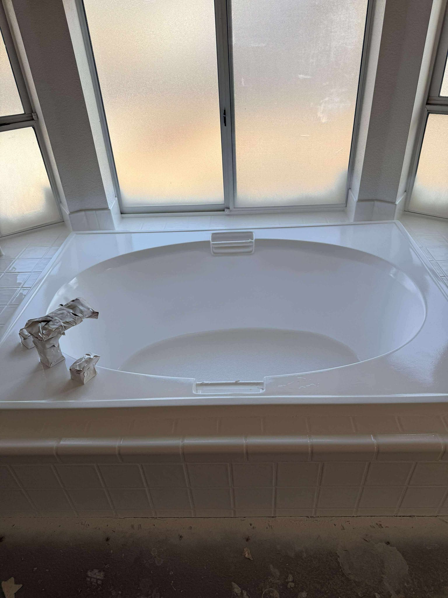 Sink Refinishing before and after - After